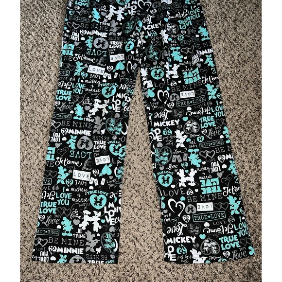 NWT Disney Women's Black Mickey & Minnie True Love Pajama‎ Pants Size Medium - Picture 3 of 8